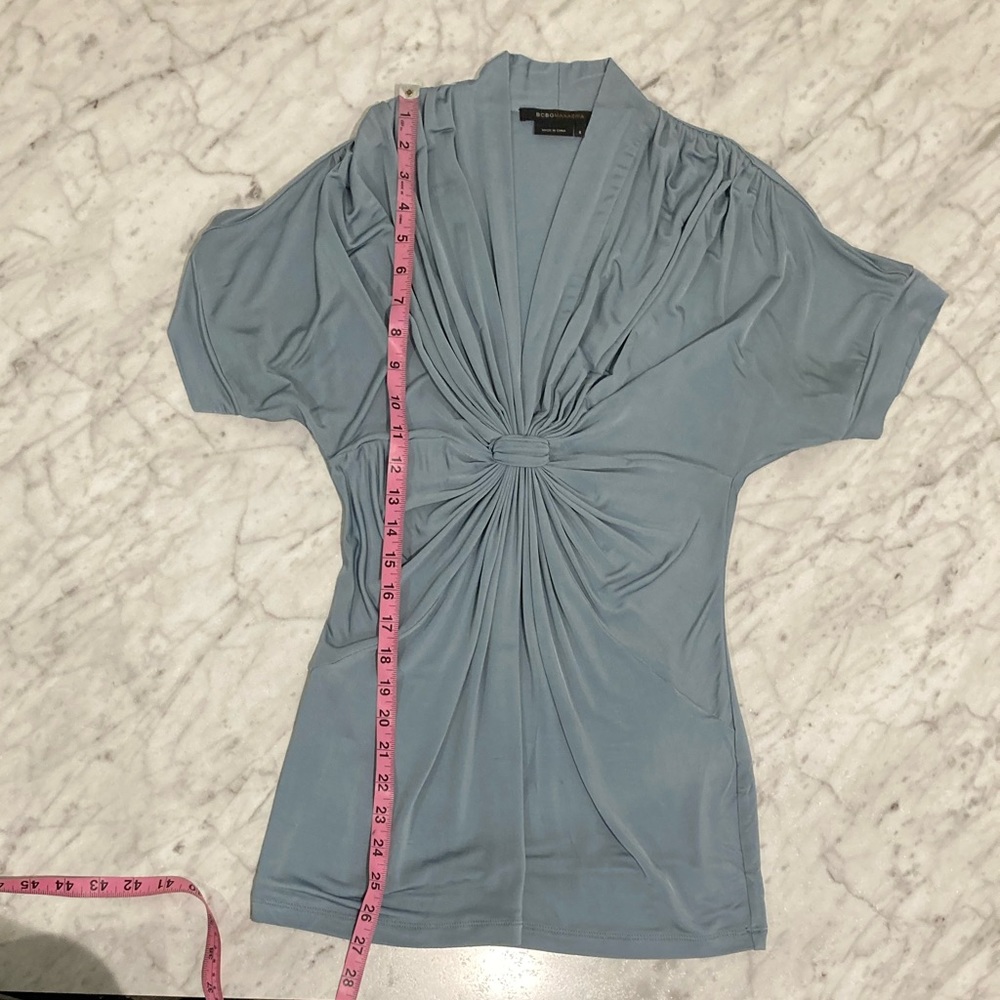 BCBG Maxazria ladies short sleeve dressy silky blouse ruched v neck sky blue S - Picture 12 of 13